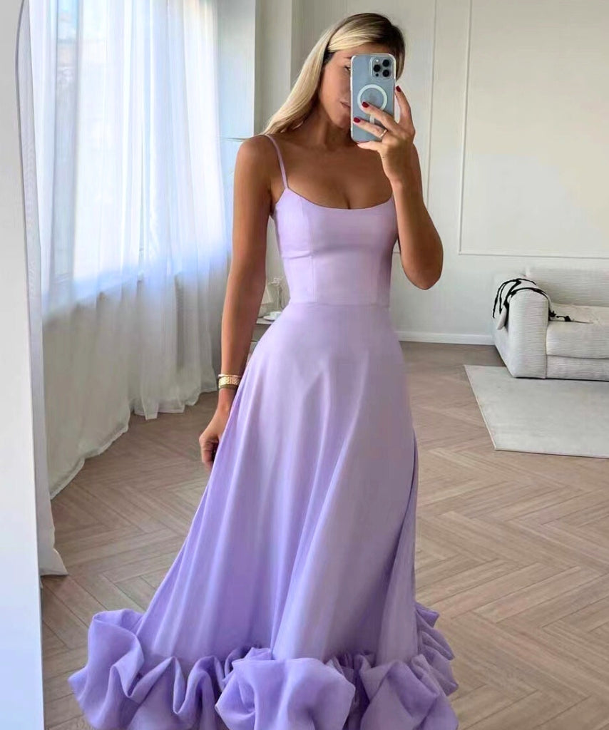 Hjördis – Elegant flödande klänning