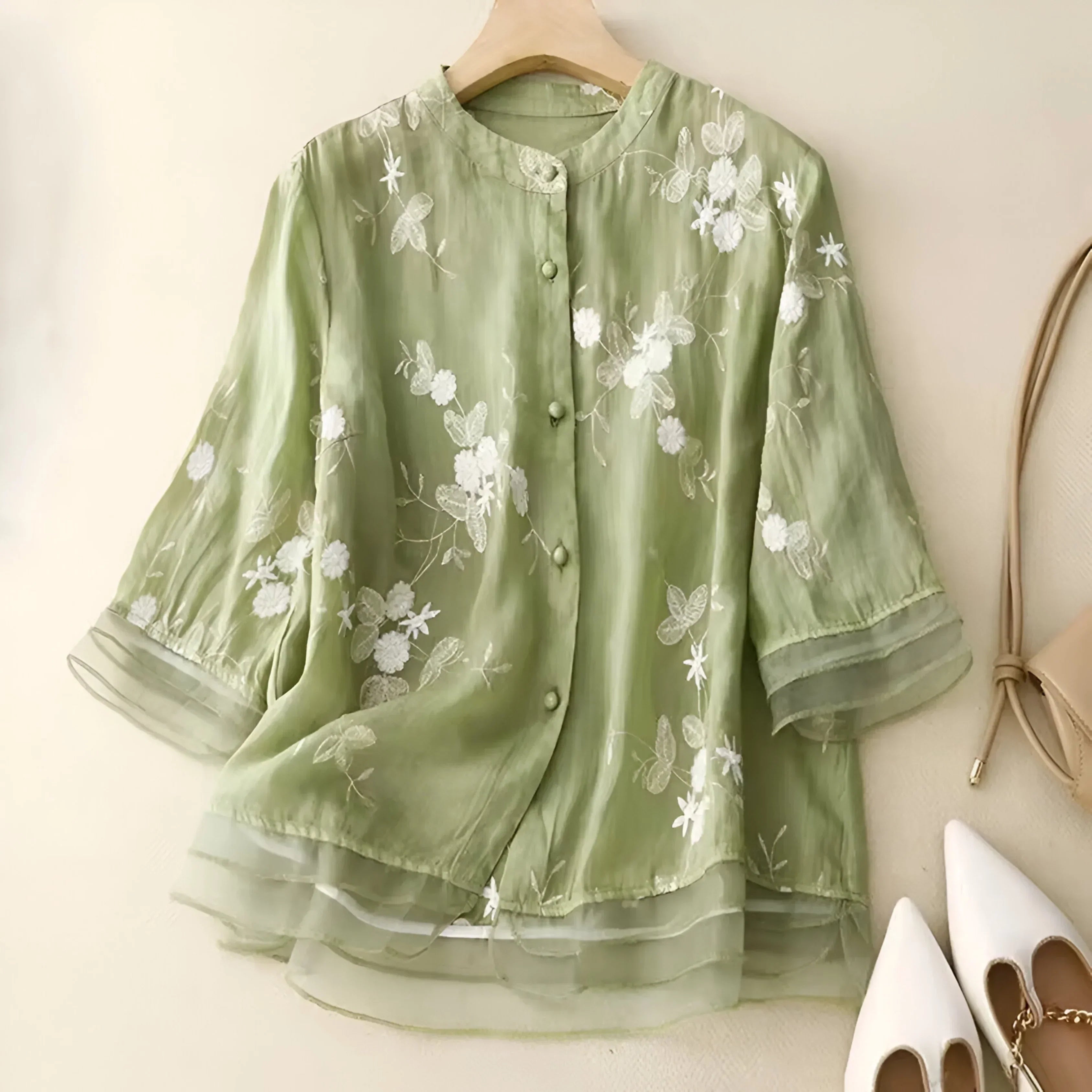 Blus i Broderad Bomull Mila