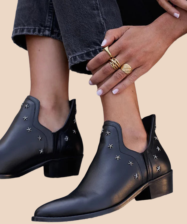 Viveka – Ankelboots med stjärndetaljer