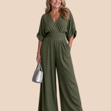 Ragnhild – Draperad overall med v-ringning och vida ben