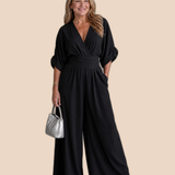 Ragnhild – Draperad overall med v-ringning och vida ben