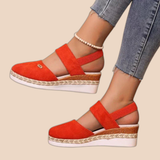Lovisa – Ortopediska sandaler