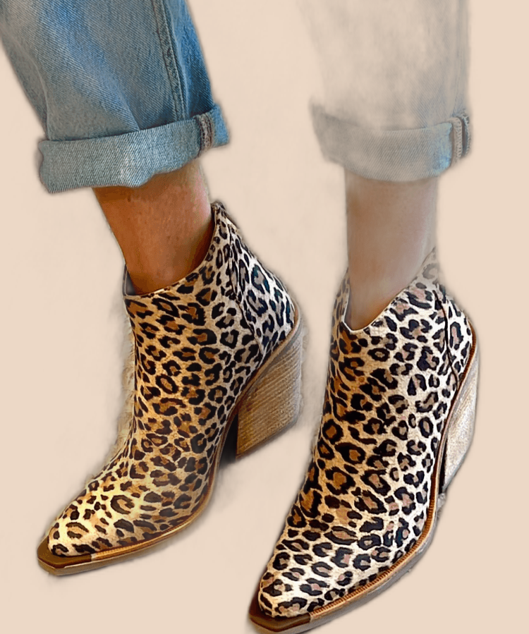 Hedvig – Cowboyboot med spetsig tå